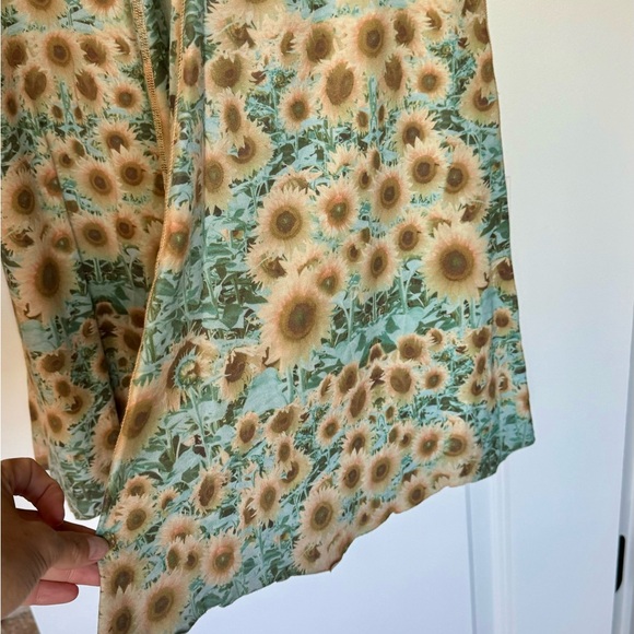 Teeki Sunflower Bells - Picture 3 of 6